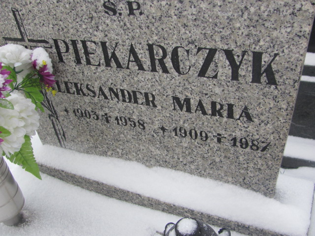 Maria Piekarczyk 1909 Bieruń - Grobonet - Wyszukiwarka osób pochowanych