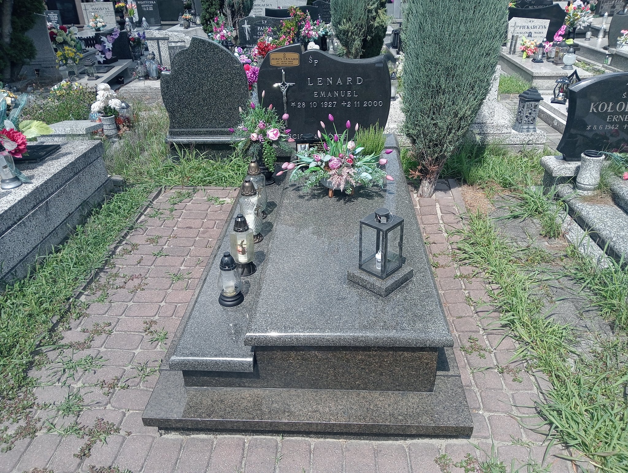 Grób GERTRUDA LENARD